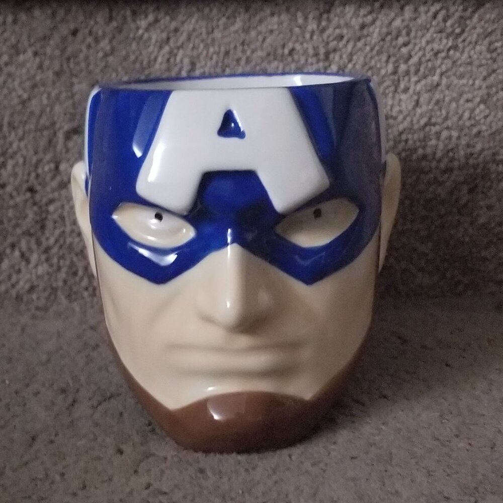 Marvel Collection 3D Ceramic Mug, Captain America (Factory Defect)